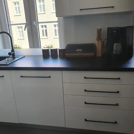 Apartment Gliwicka 16 *