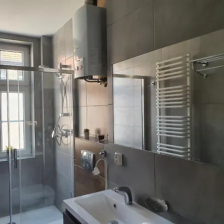 Gliwicka 16 Apartment *